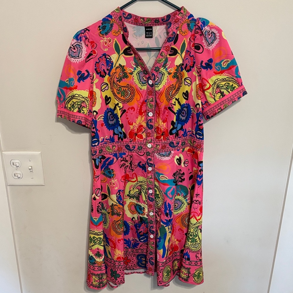 SHEIN Pink Paisley Button-Front Dress